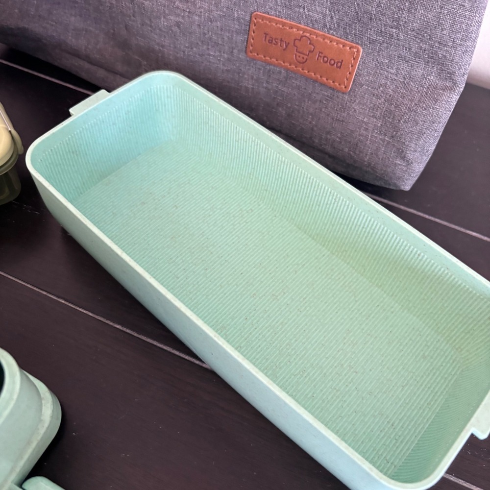 Bento Box Japanese Lunch Box‎ Kit | 3 Layer Stackable Lunch Box Containers - Picture 11 of 16